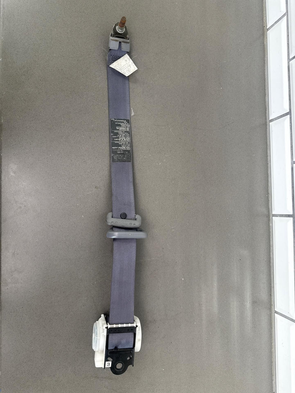 2001 Lexus LX470- Rear Seat Belt