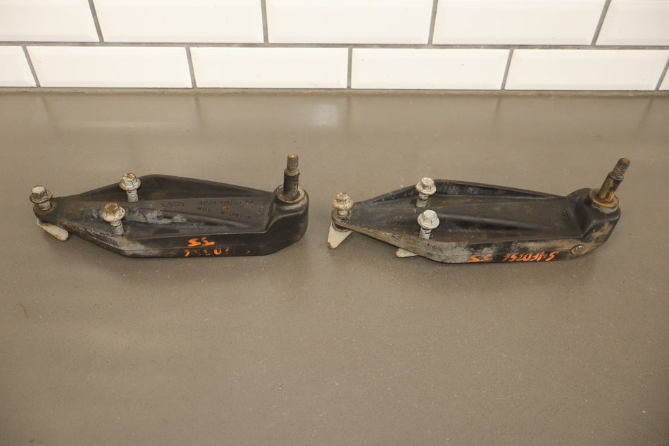 2004 Ford F-250 Super Duty- Frame Crossmembers