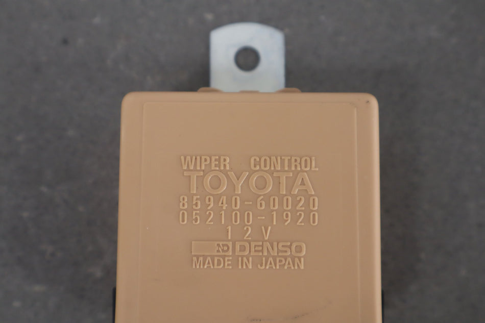 1991 Toyota Land Cruiser Chassis Control Module OEM