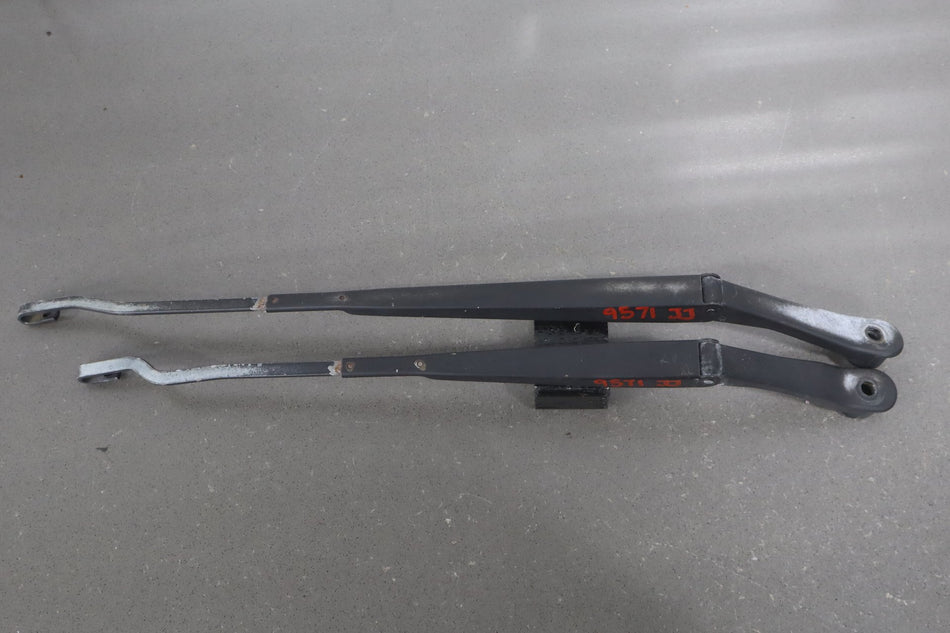 1991 Dodge Stealth- Wiper Arm Pair