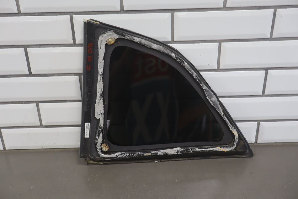 2008-2010 Dodge Challenger Right Quarter Window OEM