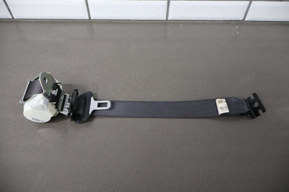 2009 Cadillac Escalade ESV Right Rear Seat belt Ebony 194