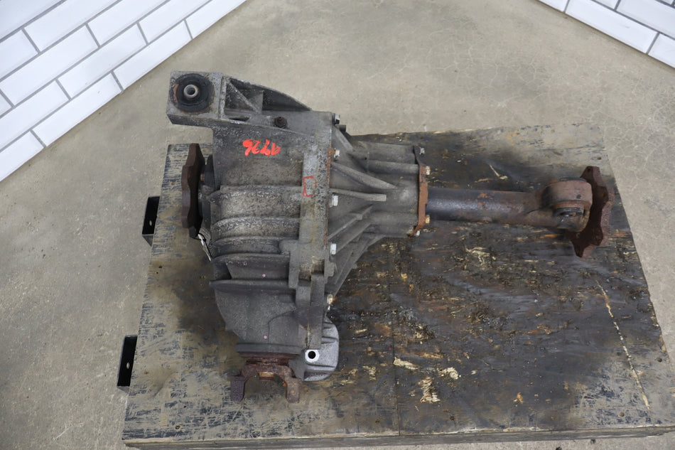 2003-2007 Hummer H2 Carrier Assembly 25819234 192280 Miles
