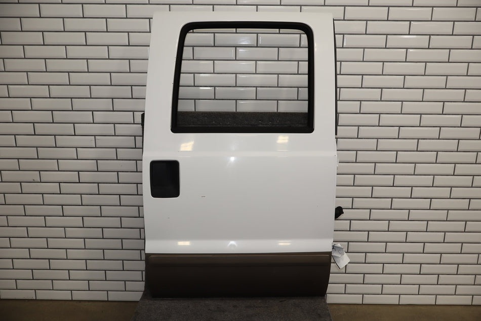 99-07 Ford F250 F350 Super Duty Crew Cab Right Rear Door White Z1