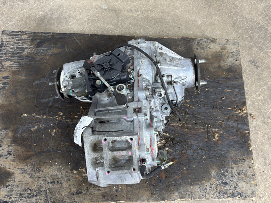 1998-2002 Toyota Land Cruiser Transfer Case 361306A221 OEM