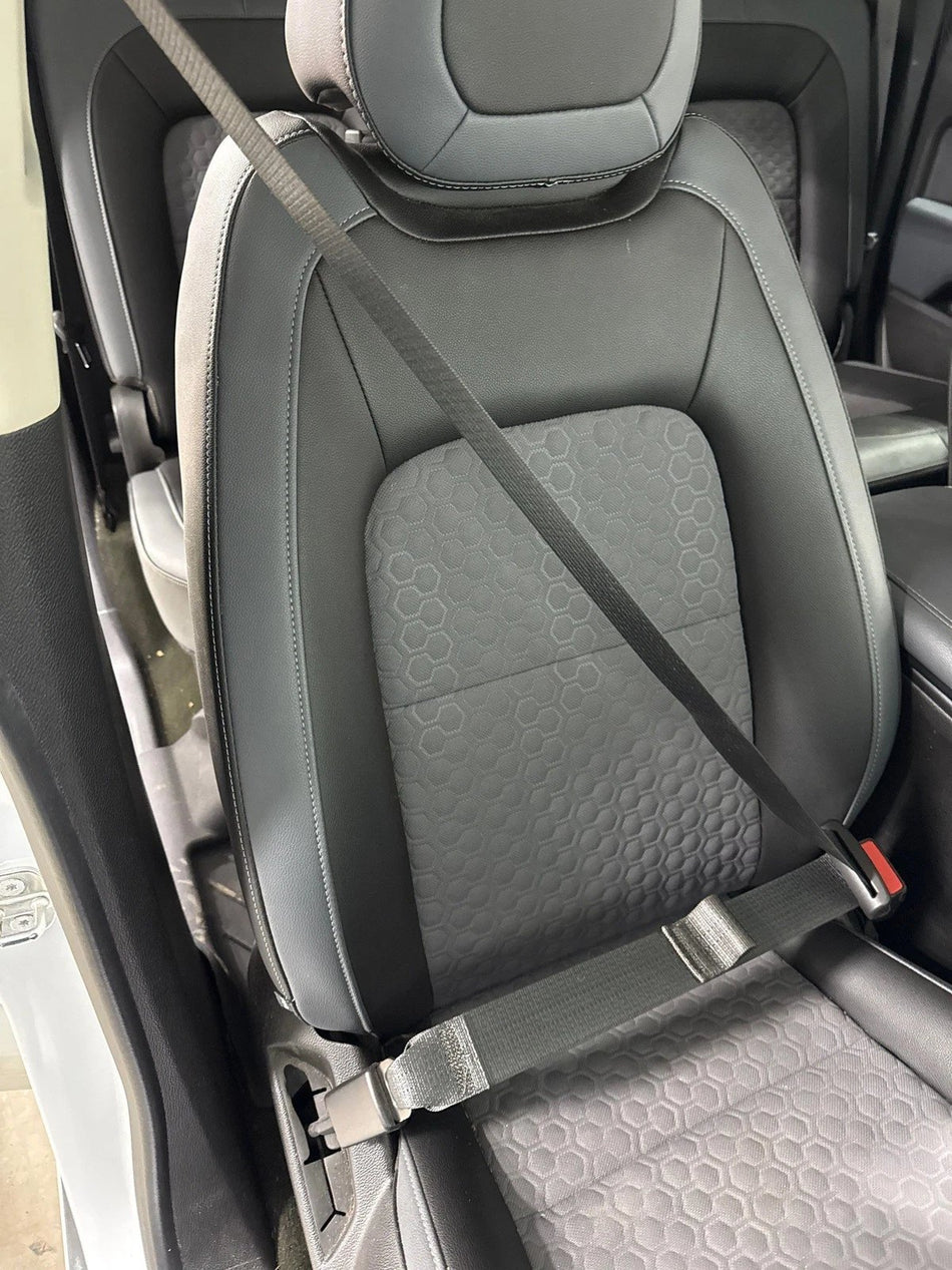 Front Seat Belt, 2017, Chevrolet, Colorado