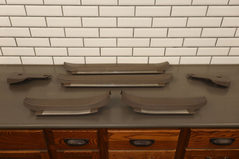2011 Lexus GX460 Set x4 - Sill Plates ()