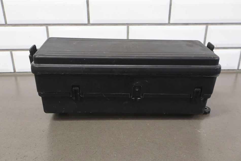 2016 Land Rover Range Rover Sport 3.0LL Engine Fuse Box