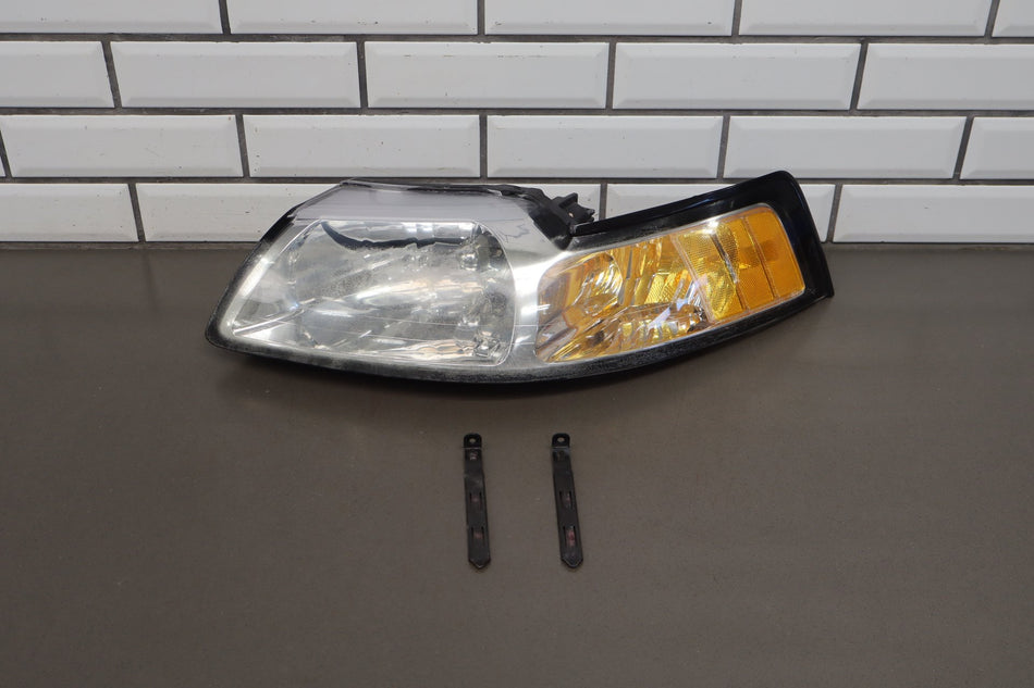 1999-2004 Ford Mustang Driver Left LH Headlight Halogen Headlamp XR33-13006