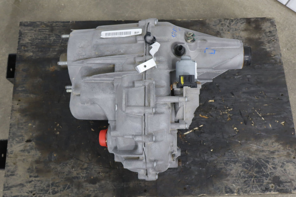 Transfer Case, 2014, Chevrolet, Suburban 1500