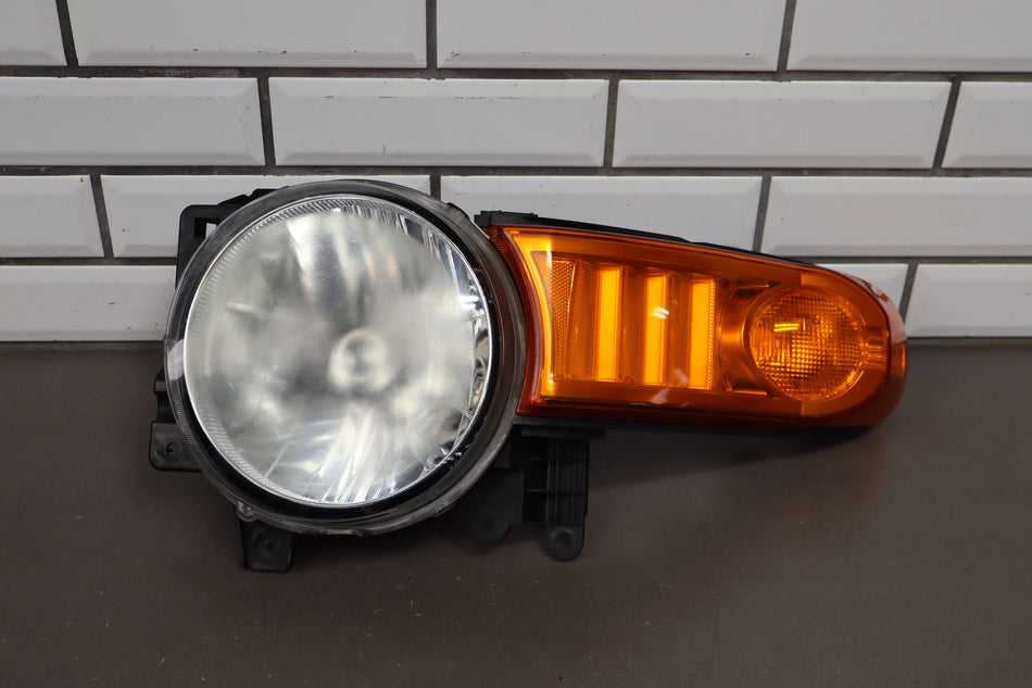 2007-2014 Toyota FJ Cruiser Left Driver Headlamp