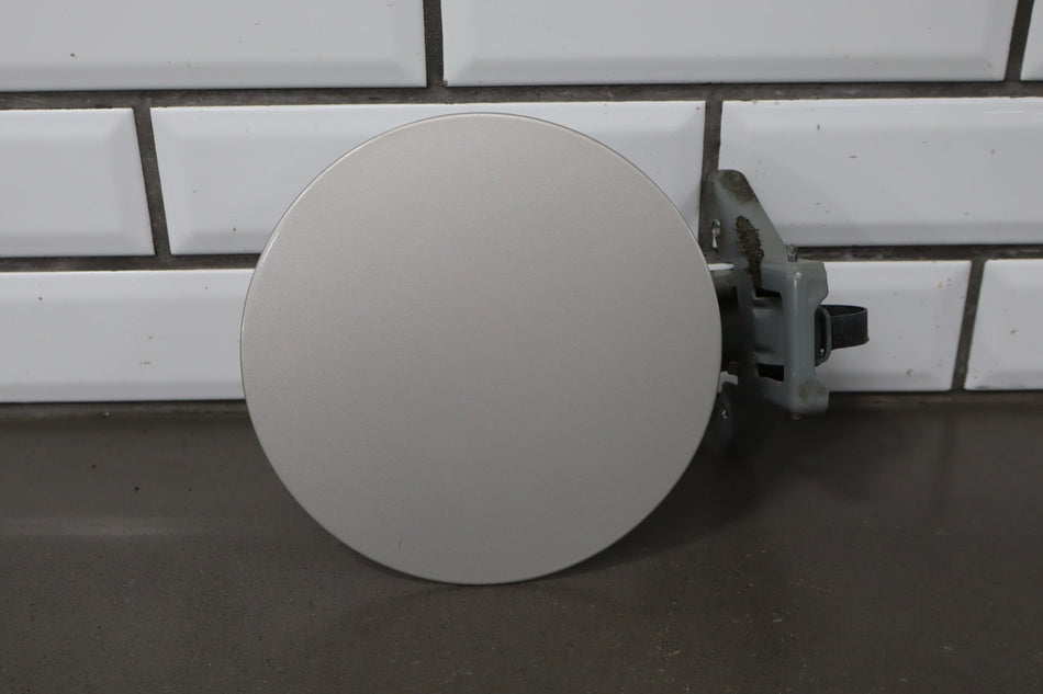 2008 GMC Yukon GMT900- Fuel Filler Door
