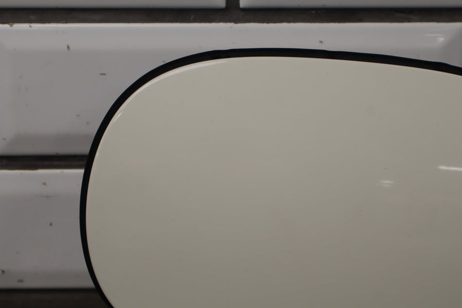 2011 Porsche Cayenne 958- Fuel Filler Door