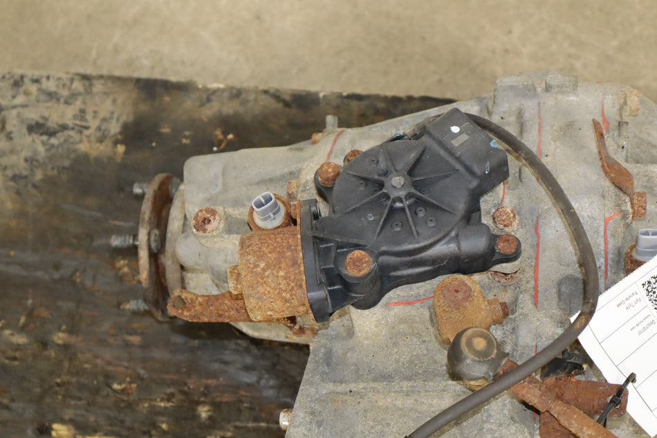 1998-2002 Lexus LX470 Transfer Case 361306A221 OEM