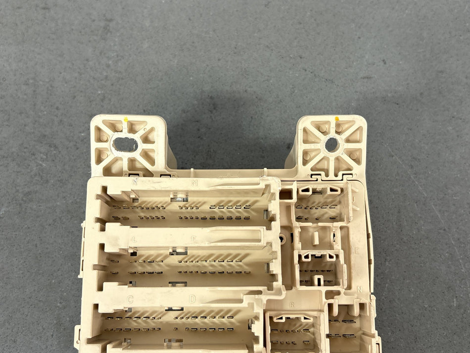 2008 Lexus RX350 3.5L Gasoline Cabin Fuse Box