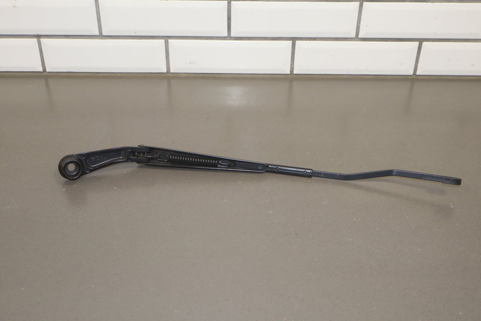 2016 Dodge Challenger Scat Pack Shaker Wiper Arm Pair