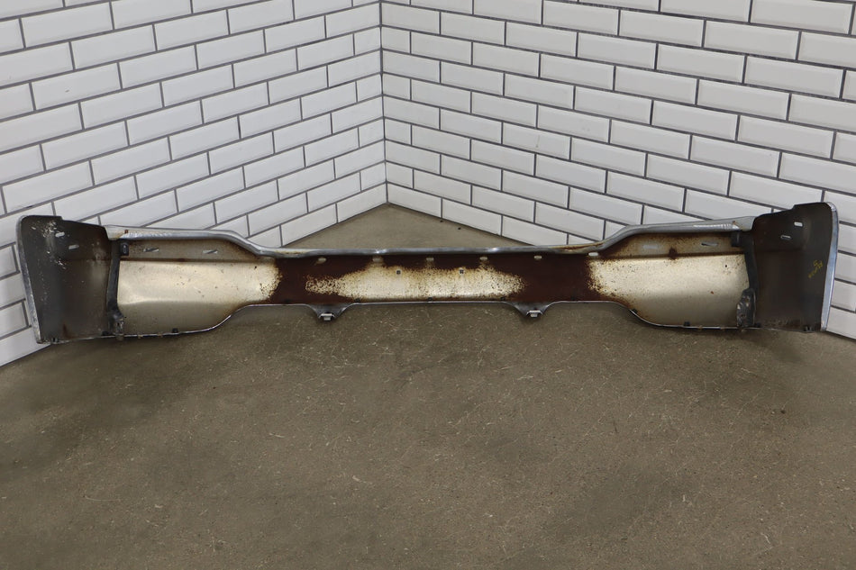 2001 GMC Yukon Front Bumper 11U