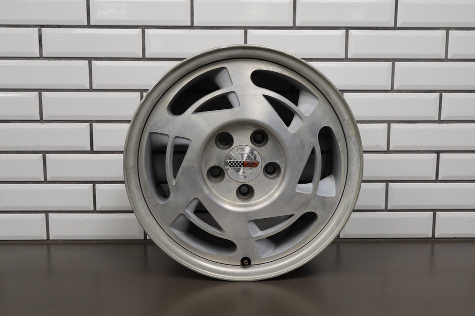 1990 Chevrolet Corvette C4 Left 17x9.5 OEM Wheel