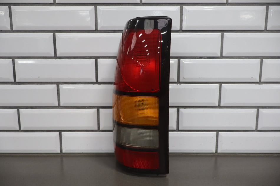 2004 GMC Sierra 1500 Taillight Set OEM