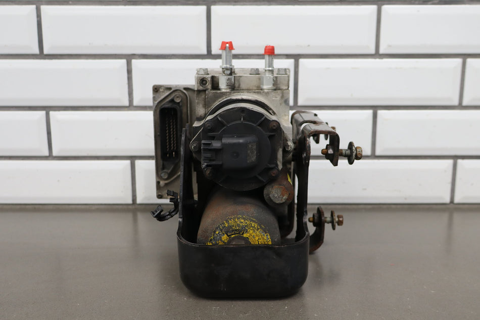 08-13 Chevy Tahoe Hybrid ABS Pump Module J92 15879113