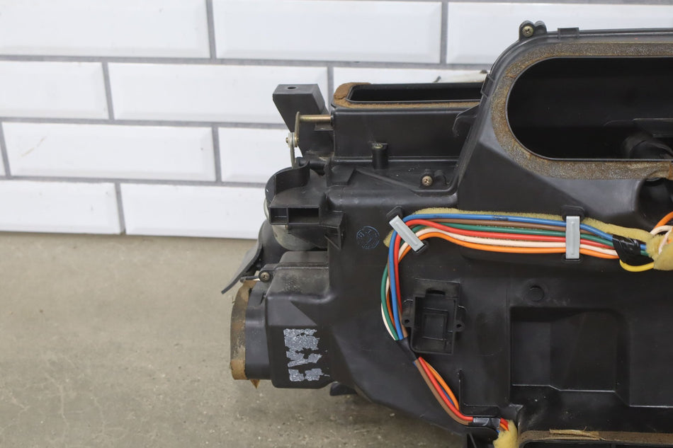 2005 Pontiac GTO- Heater Housing