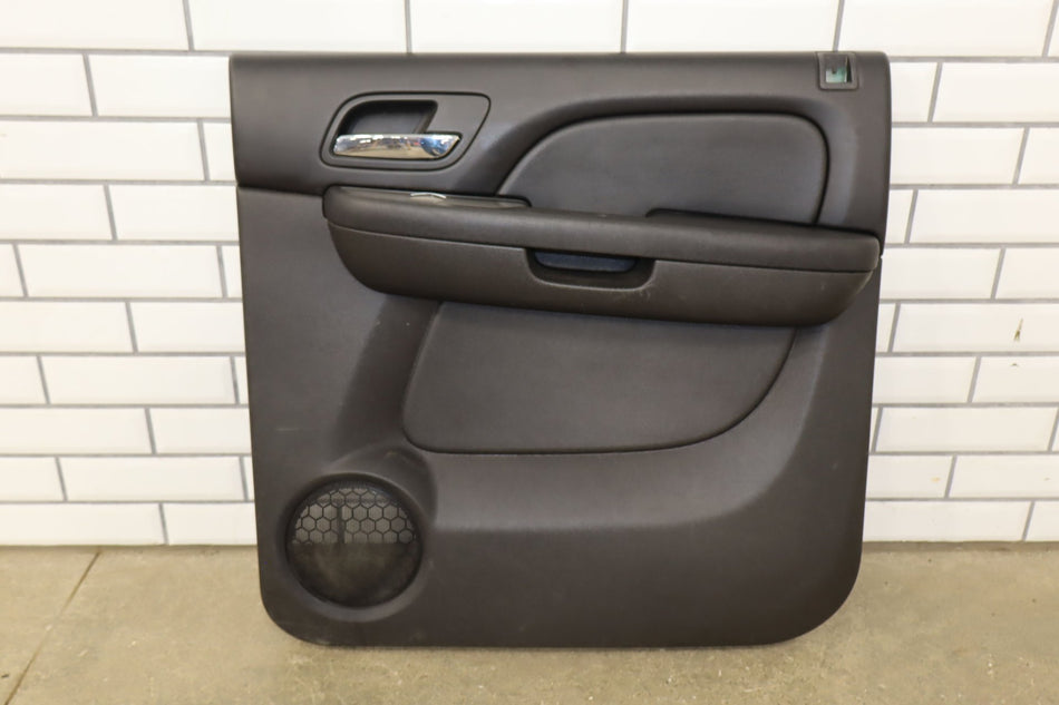2010 Chevrolet Suburban 2500- Rear Door Trim