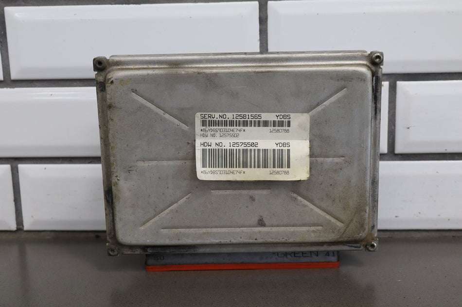 03 Chevrolet Silverado 2500 8.1L ECU Engine Computer 12581565