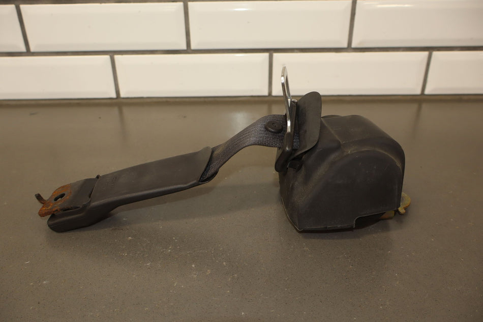 2006 Cadillac XLR Front Seat Belt OEM