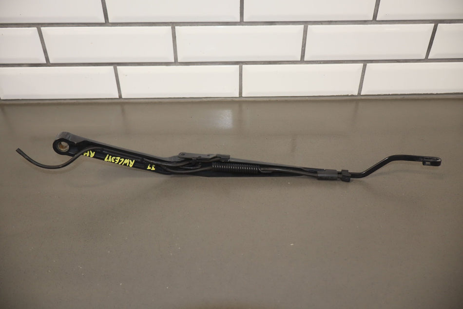 1997-2004 Chevrolet Corvette C5 Wiper Arm LH & RH Pair
