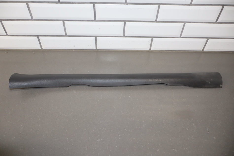 2003-2006 Chevy SSR Pair of LH &amp; RH Inner Door Entry Sill Plates OEM