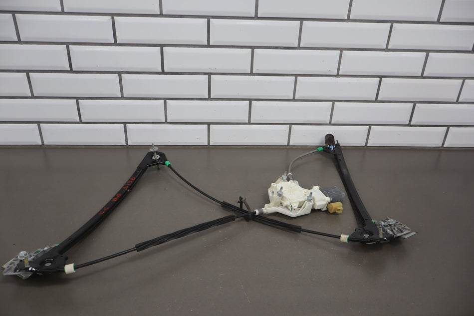 1997-2004 Chevrolet Corvette Right Front Door Regulator 10344132 OEM