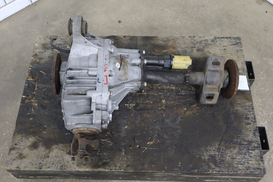 97-99 Tahoe Suburban Yukon Escalade Front Differential 3.73 GT4