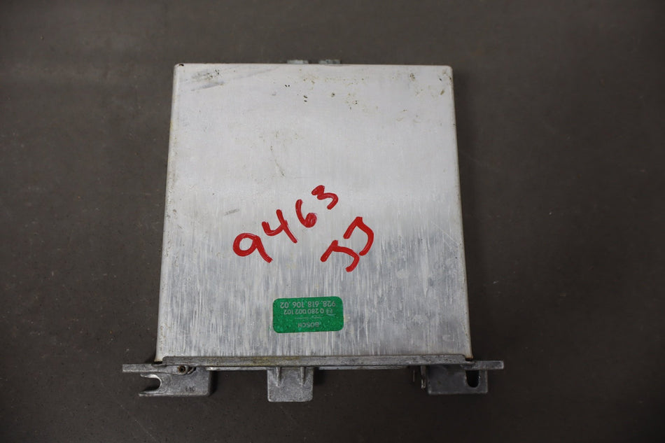 1981 Porsche 928 4.5LL Petrol Engine Computer/ ECU 92861810602