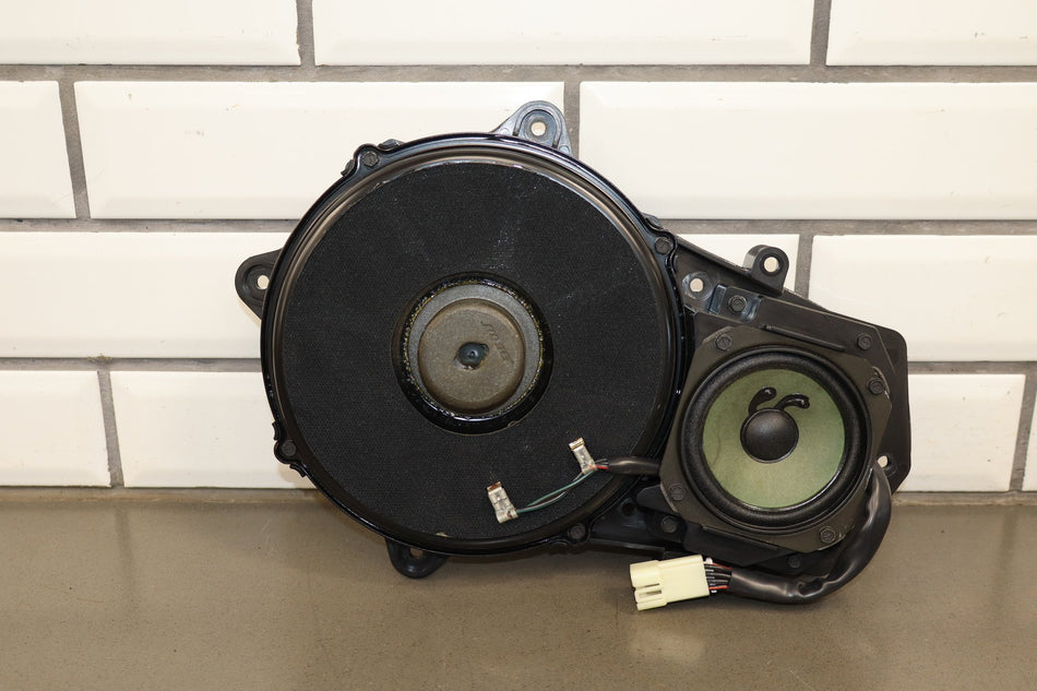 1997-2004 Chevrolet Corvette C5 Door Speakers Bose - Pair 10447355