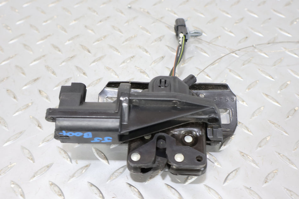 1997-04 Chevrolet Corvette C5 Convertible Boot Cover Latch