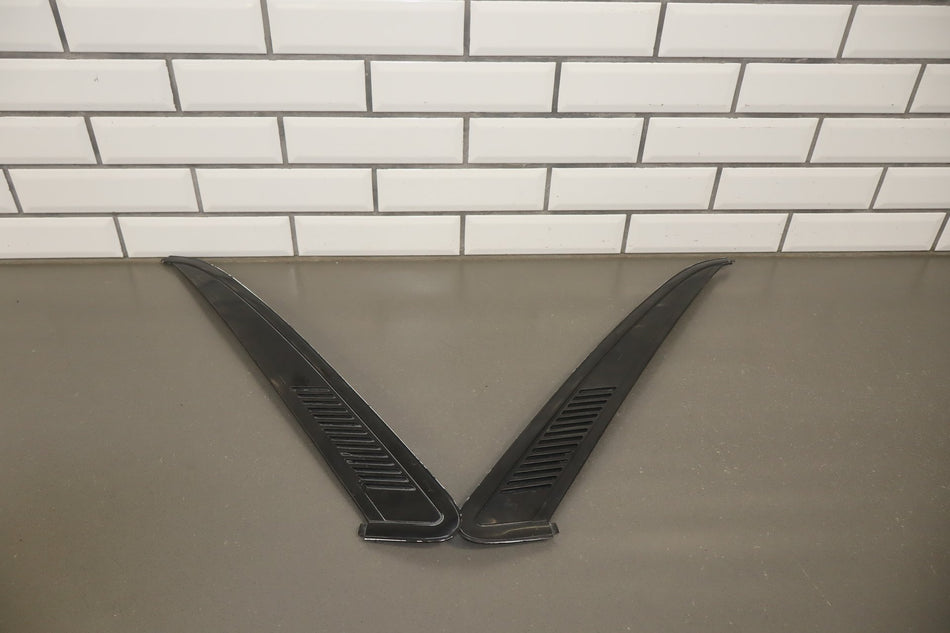 1988 Toyota Corolla GTS Coupe Quarter Window Trim OEM