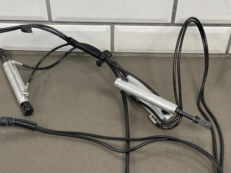 05-13 Chevy Corvette C6 Convertible Top Lift Motor Pump OEM