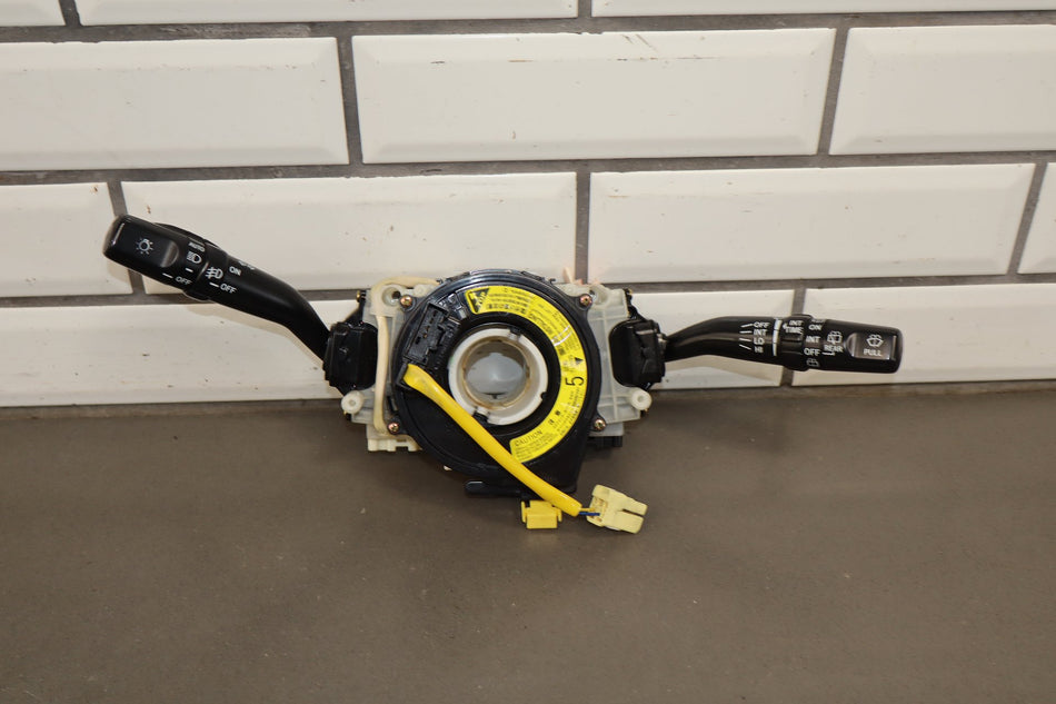 1998-2002 Toyota Land Cruiser Combination Switch 843106A470 OEM
