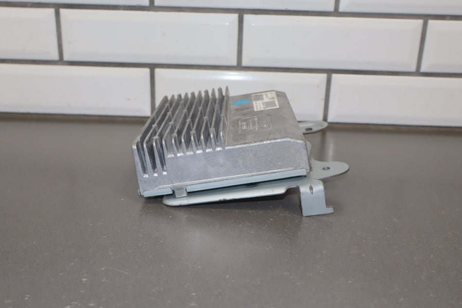 2015 Ford Mustang Radio Amplifier fr3t-18t806-ck OEM 370W