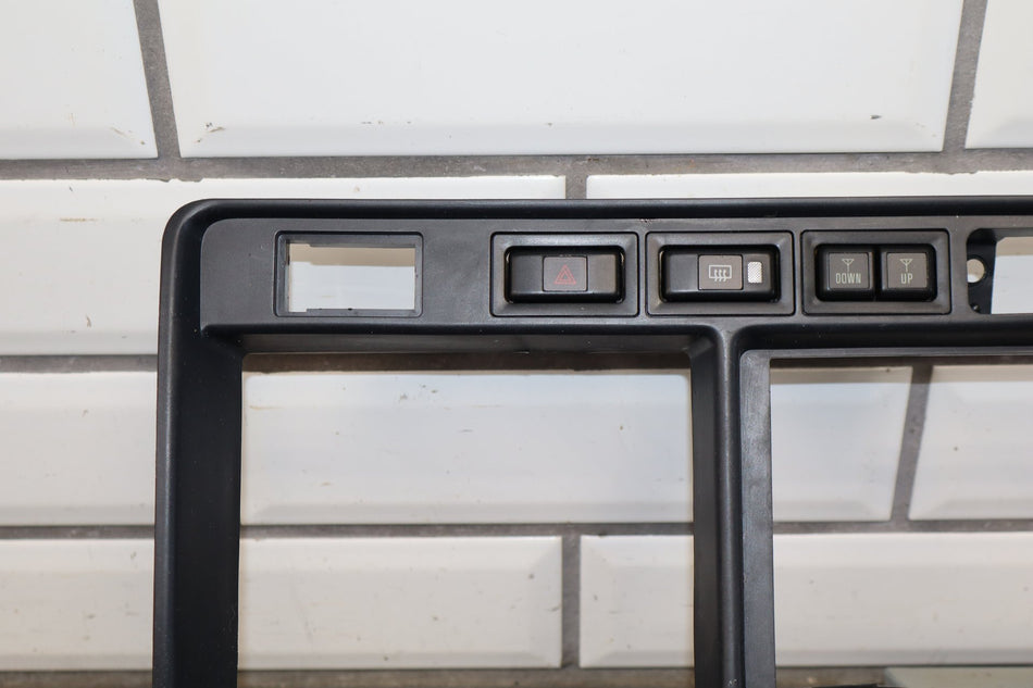 1995-1997 Toyota Land Cruiser LX450 J80 - Radio Bezel
