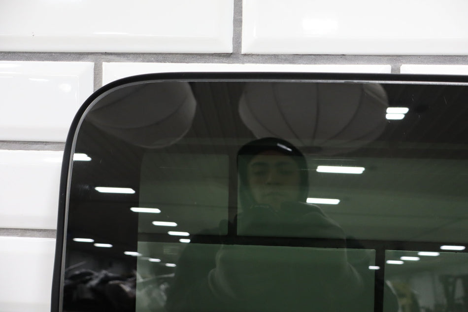 2001 Chevrolet Silverado 2500 HD GMT800- Left Rear Door Glass