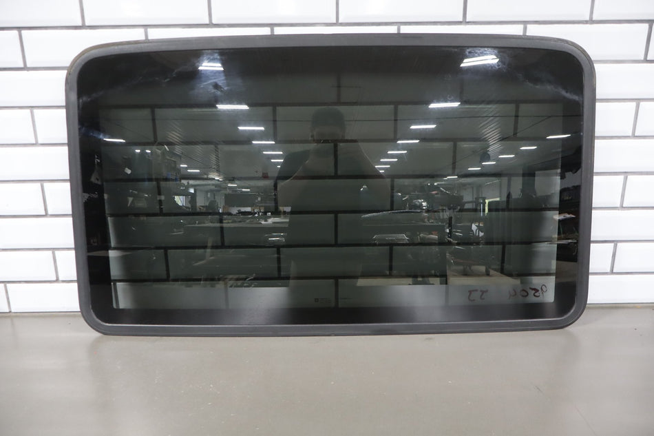 2003-2009 Hummer H2- Sunroof Glass Window 15781625
