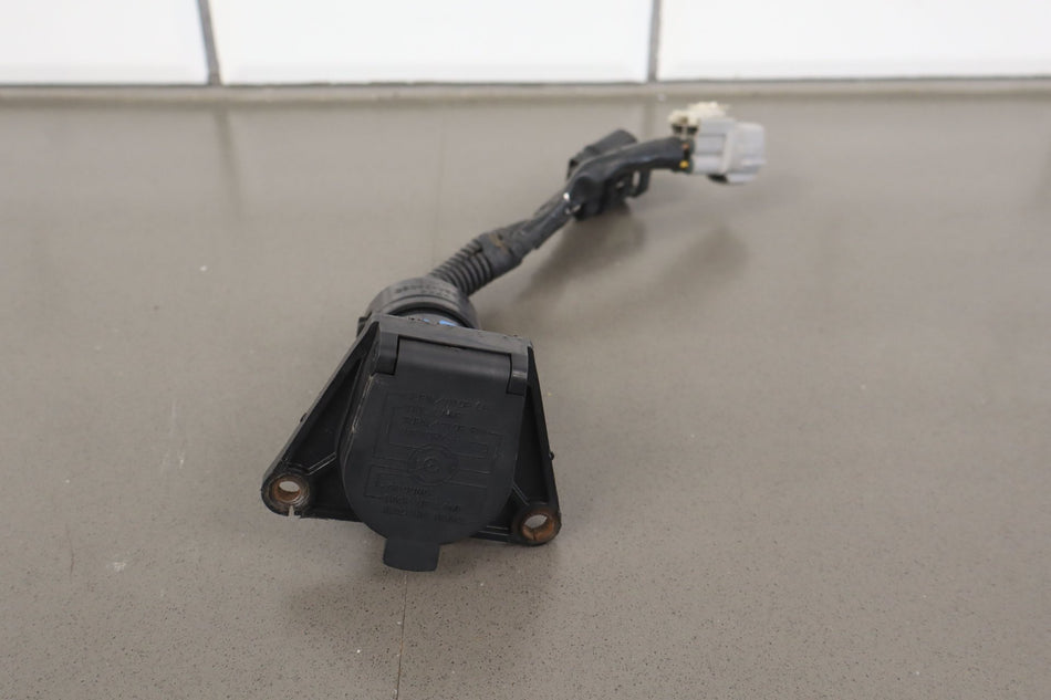 2005 Lexus GX470 Trailer Hitch OEM