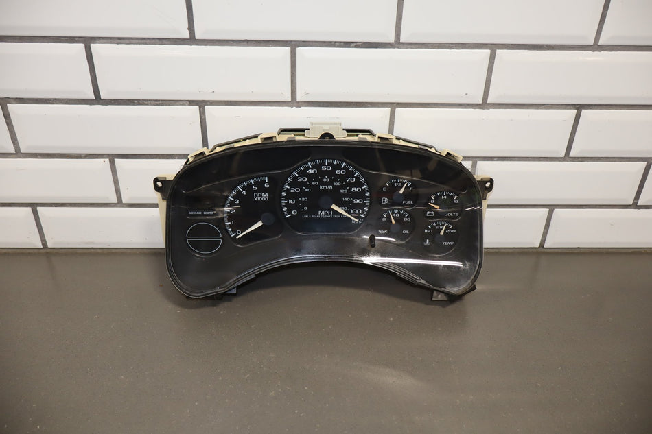 2000-2002 Chevrolet Silverado 1500 Speedometer 15055362 287622 Miles