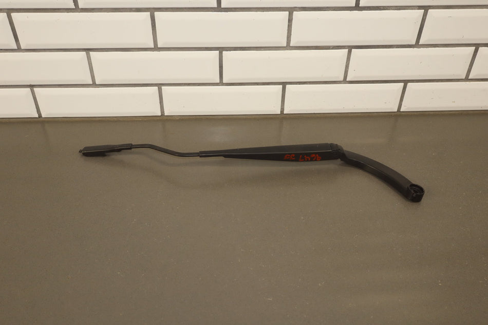2015 Ford Mustang GT Wiper Arm Pair