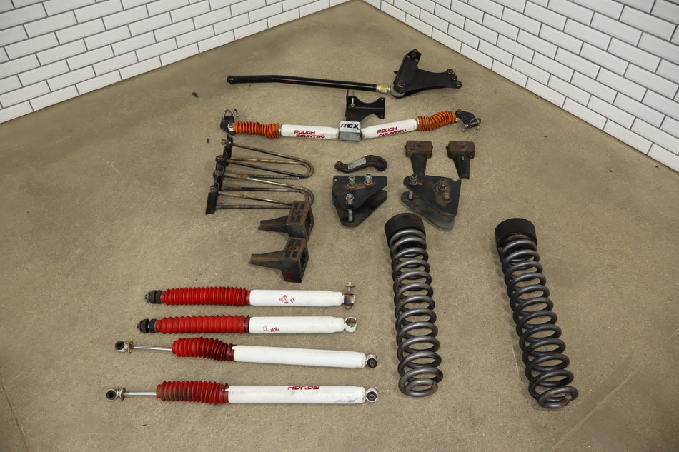 05-16 Ford F-250 Super Duty Aftermarket 4" Lift Kit Unknown Brand