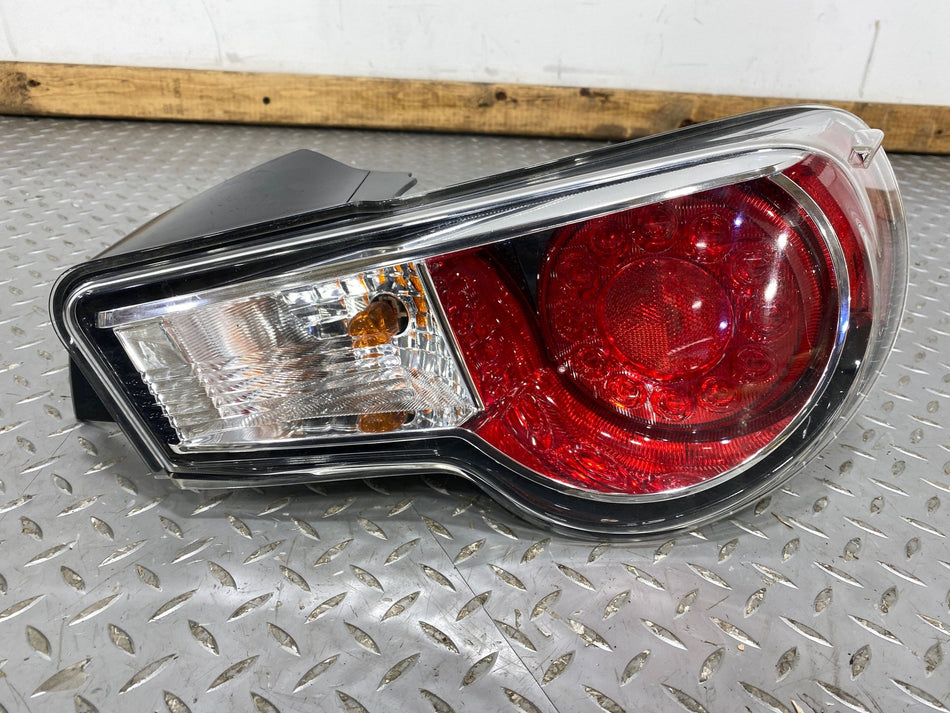 13-20 Subaru BRZ Right Tail Light