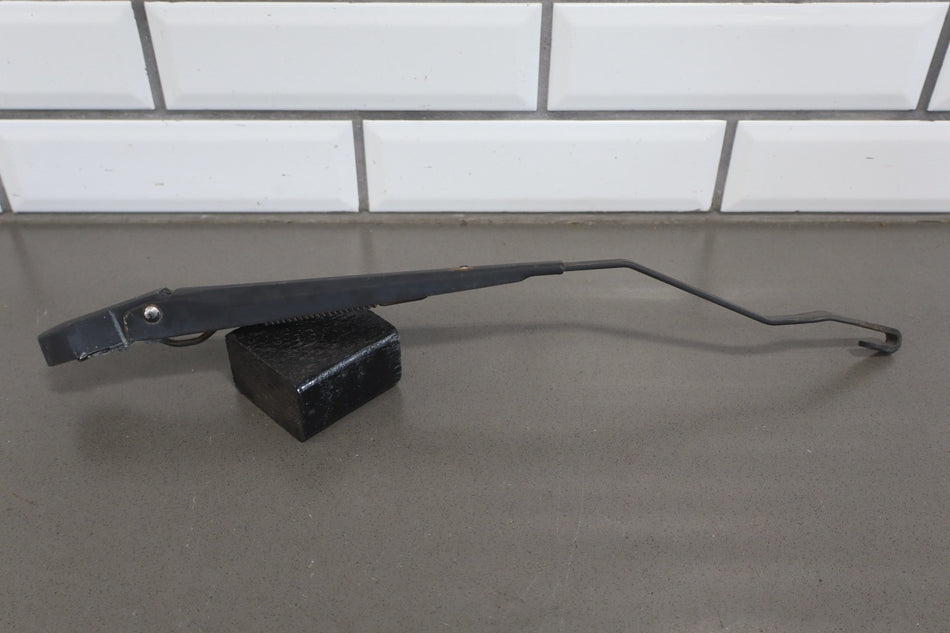 2003-2009 Hummer H2 - Wiper Arm Pair