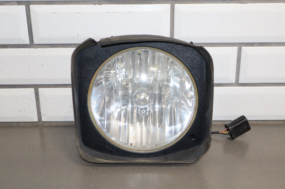 2003-2009 Hummer H2 Left Headlamp W/ Amber Marker Lamp 20821229