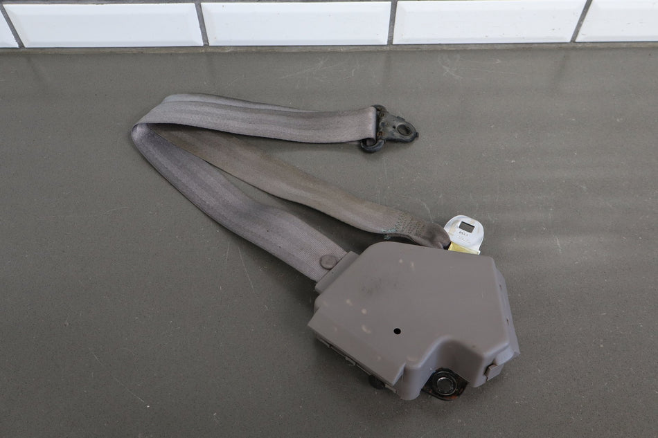 1984-1989 Chevrolet Corvette Coupe Pair- Front Seat Belts